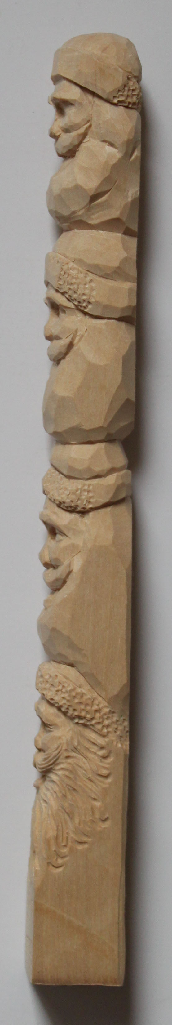 Santas Study Stick Kit (Learn to Carve Faces with Harold Enlow) - Fox Chapel Publishing Co.