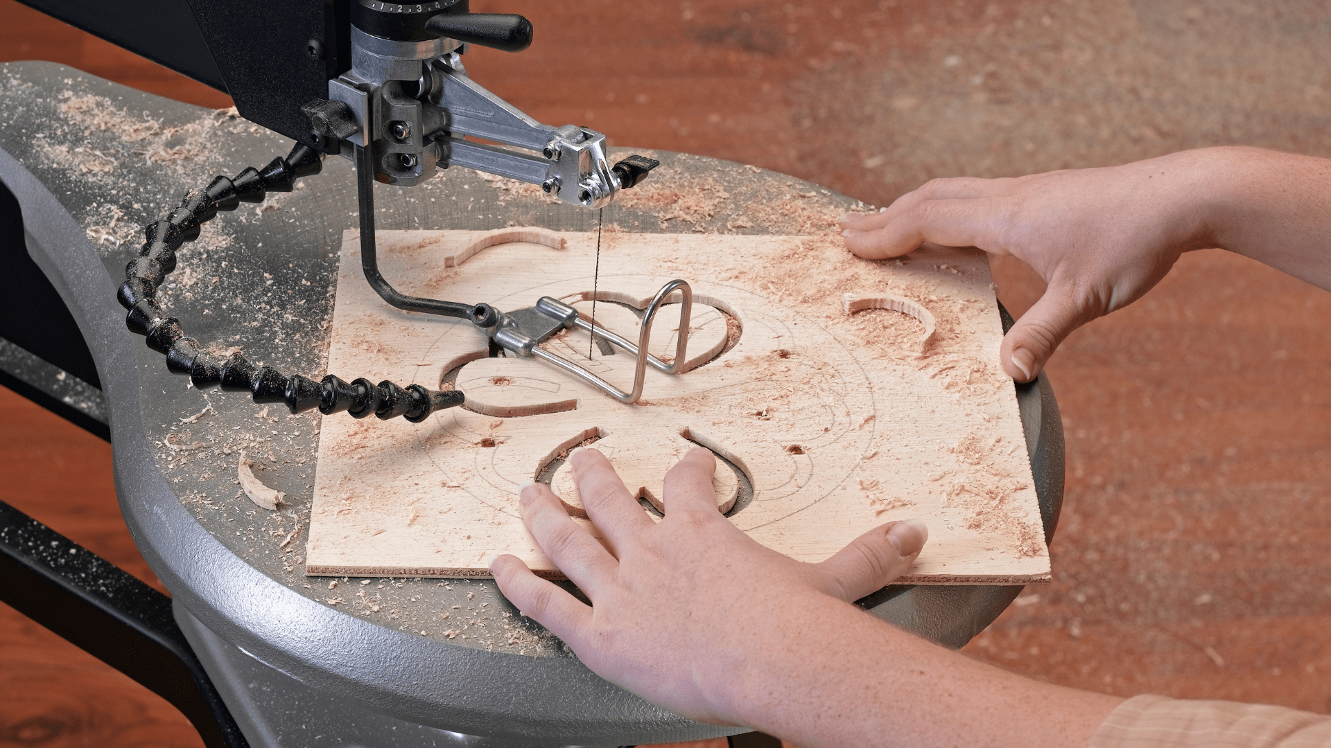 Scroll Saw 101: Choosing Your First Saw with Confidence - Fox Chapel Publishing Co.
