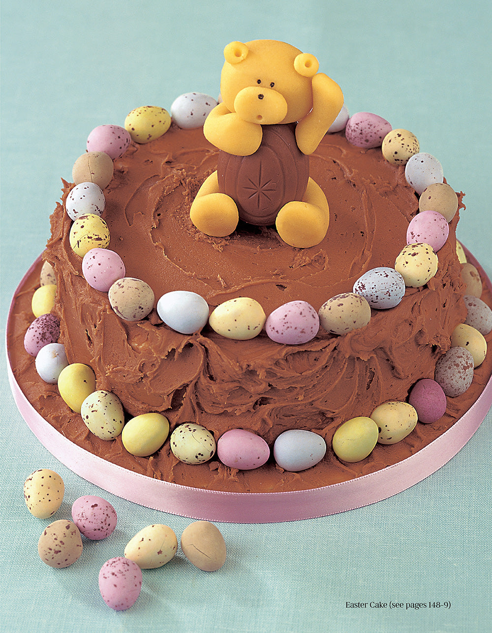 Complete Step-by-Step Guide to Cake Decorating - Fox Chapel Publishing Co.